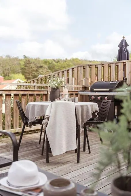 Villa Townhouse Med Bastu, 4 Vaningar Naera Liseberg Göteborg