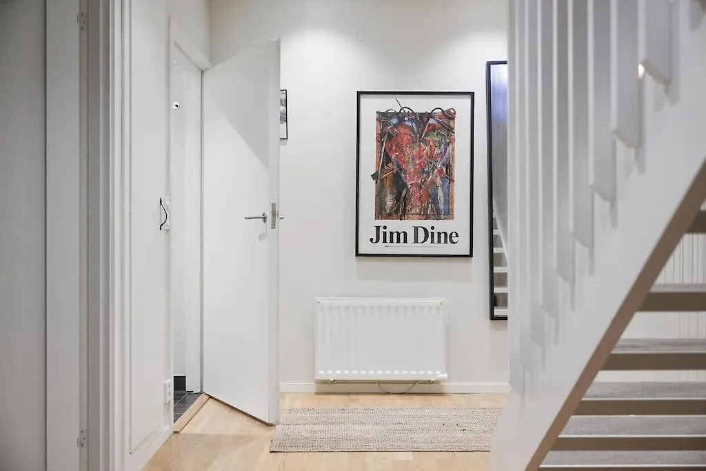 גטבורג Townhouse Med Bastu, 4 Vaningar Naera Liseberg וילה