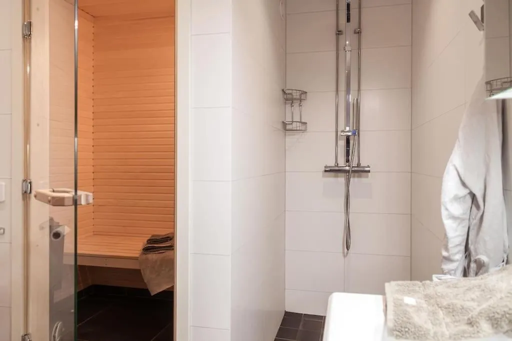 וילה גטבורג Townhouse Med Bastu, 4 Vaningar Naera Liseberg שבדיה